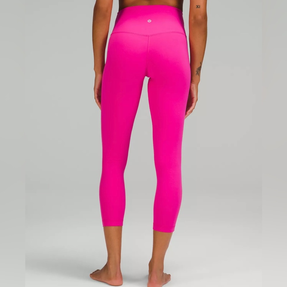Hot pink Lululemon leggings